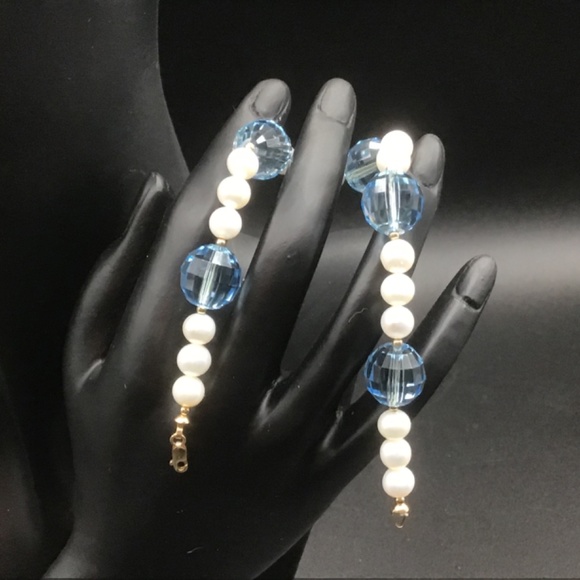 White Pearls Blue Crystals 14k lobster clasp & Spacers 7 3/4” Long Bracelet - Picture 5 of 6